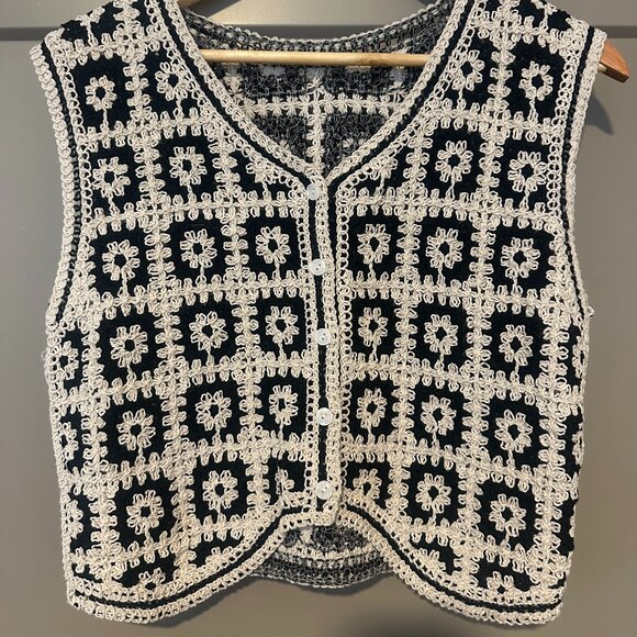 Knit Floral Vest - Picture 1 of 1